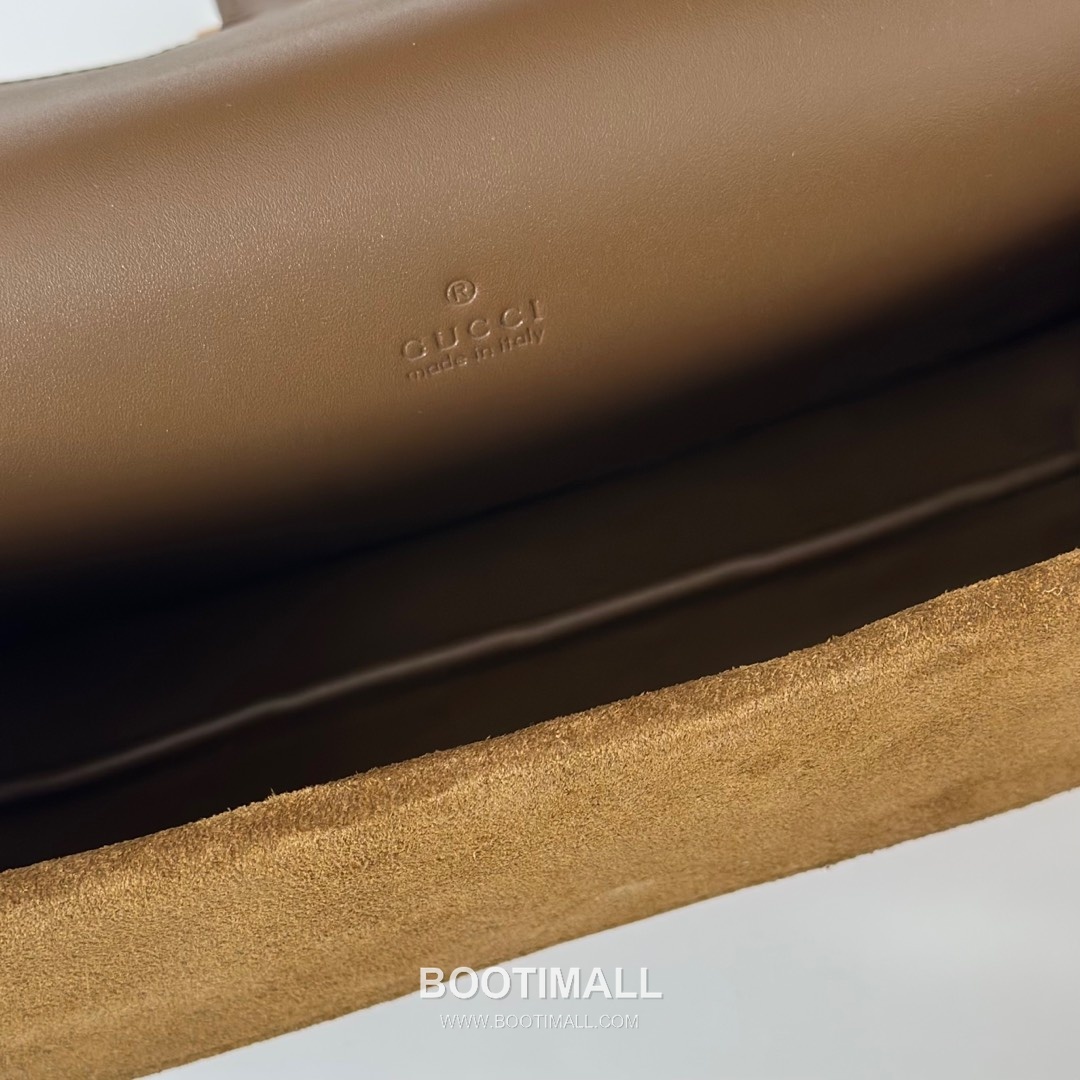 Gucci Embossed Leather Shoulder Bag 818145 구찌 엠보싱 레더 숄더백 27.5cm 9