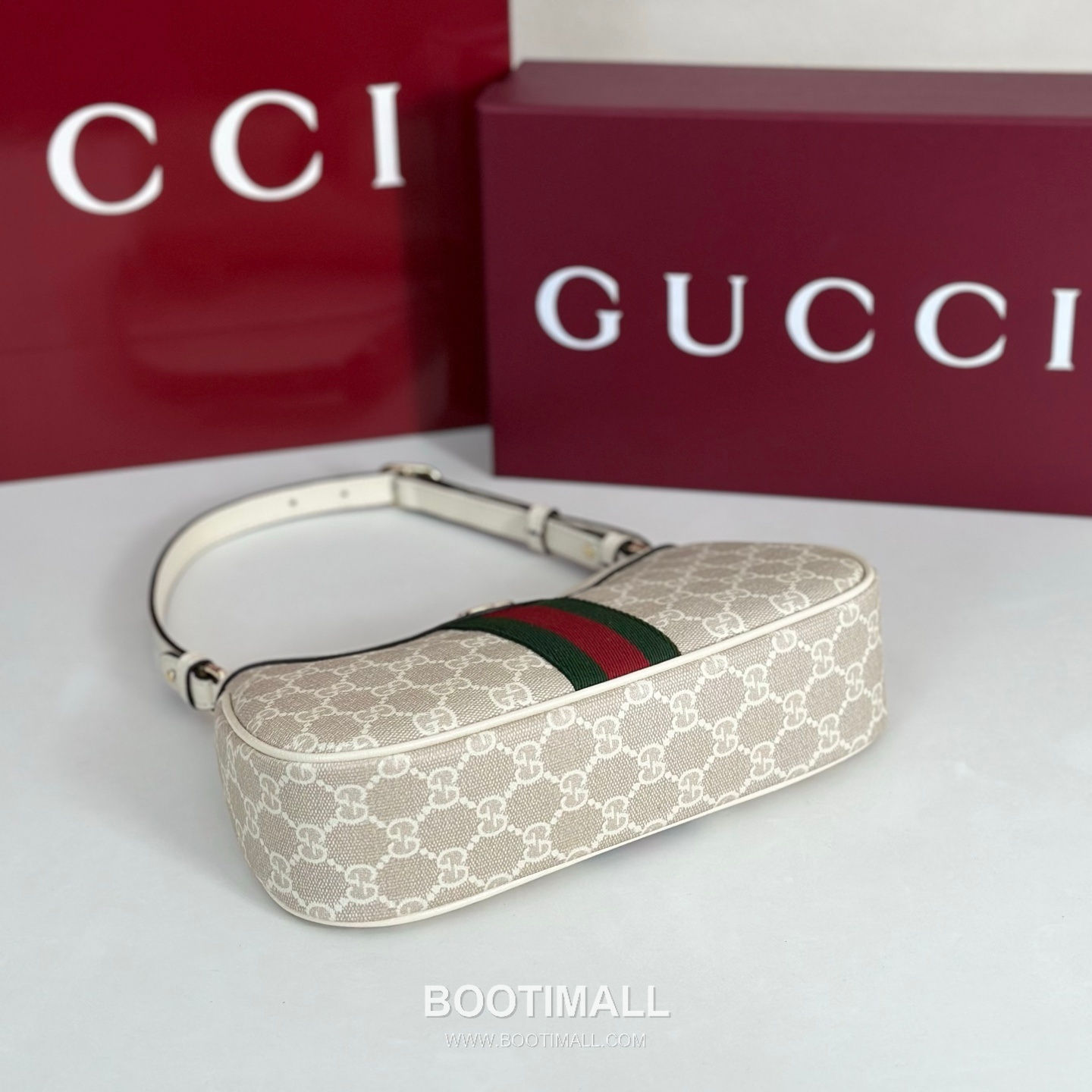 Gucci GG Canvas & Leather Shoulder Bag 841341 구찌 GG 캔버스 앤 레더 숄더백 26cm 4