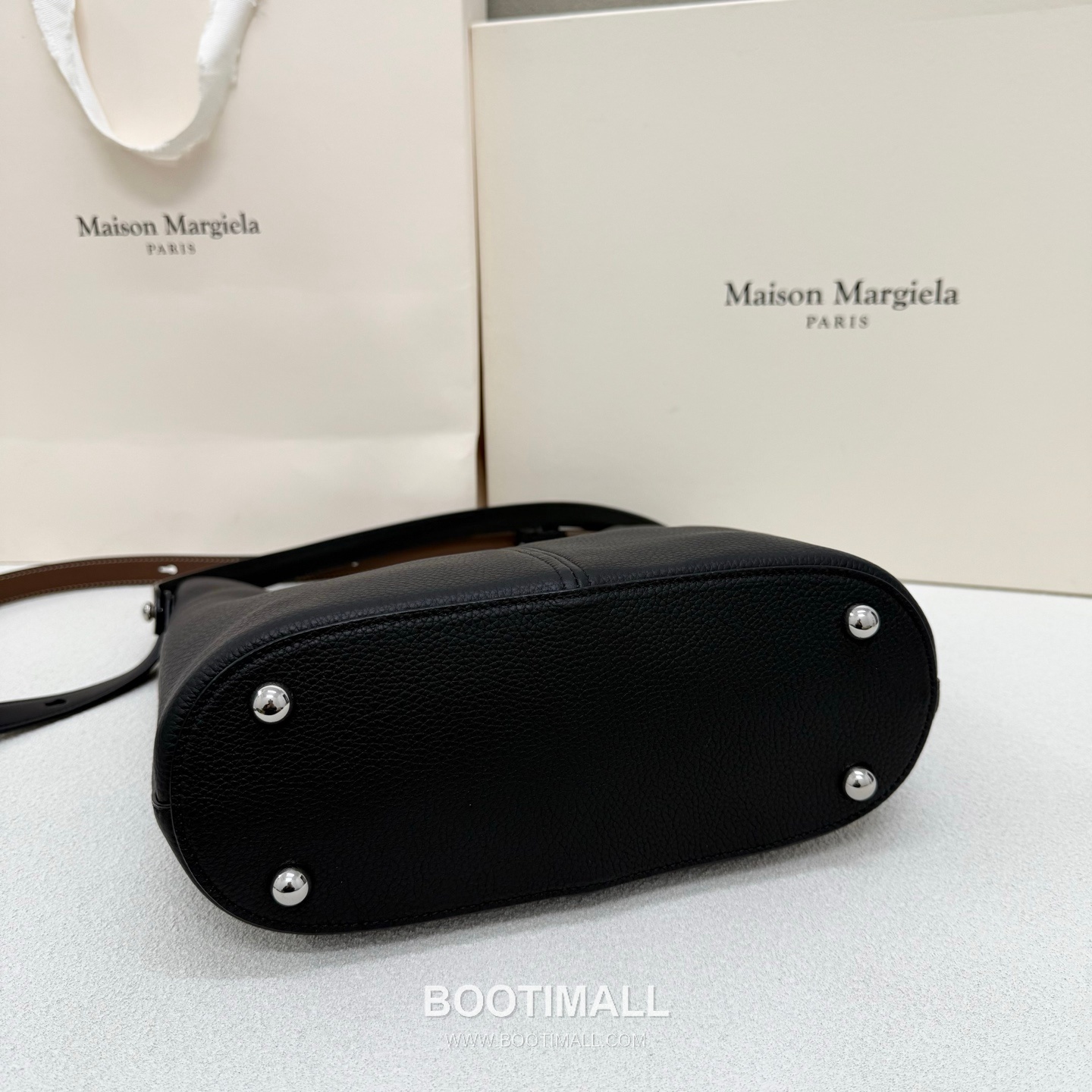 Maison Margiela Dressdge 0096 Grained Cowhide Black Tote Bag 메종 마르지엘라 드레스지 0096 그레인드 소가죽 블랙 토트백 26cm 3
