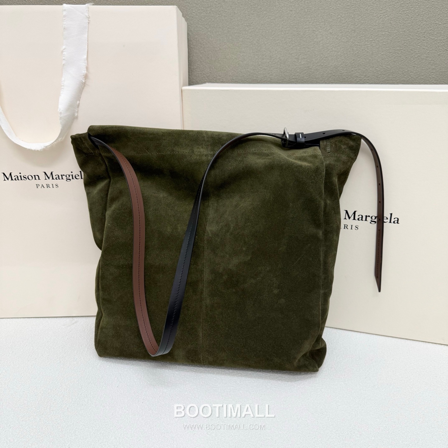 Maison Margiela Belt Bag Suede Leather Green Hobo 메종 마르지엘라 벨트 백 0026 스웨이드 레더 그린 호보백 38cm 3