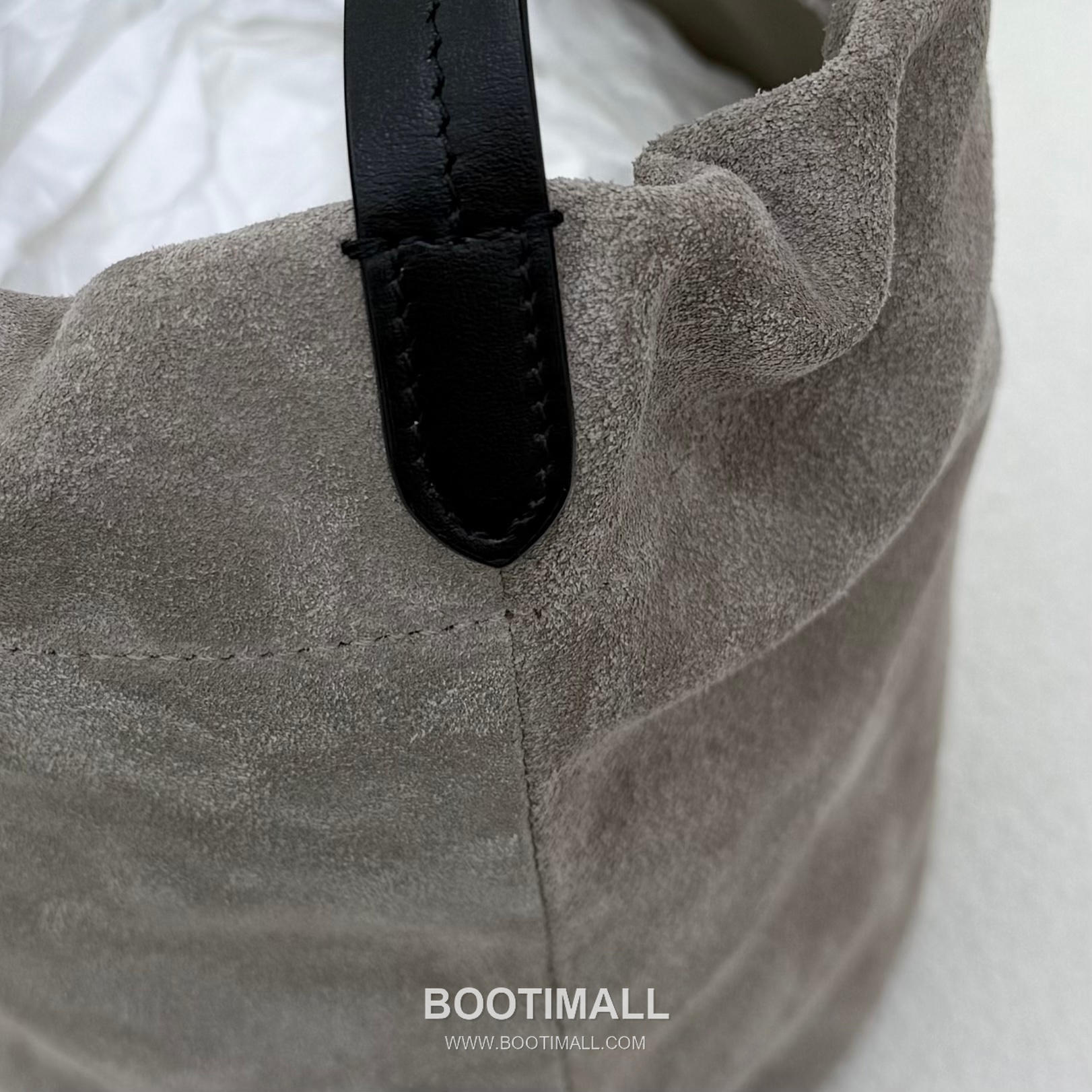 Maison Margiela Drawstring Mini Pouch Suede Leather Green Bucket Bag 메종 마르지엘라 드로우스트링 미니 파우치 스웨이드 레더 그린 버킷백 20.5cm 7