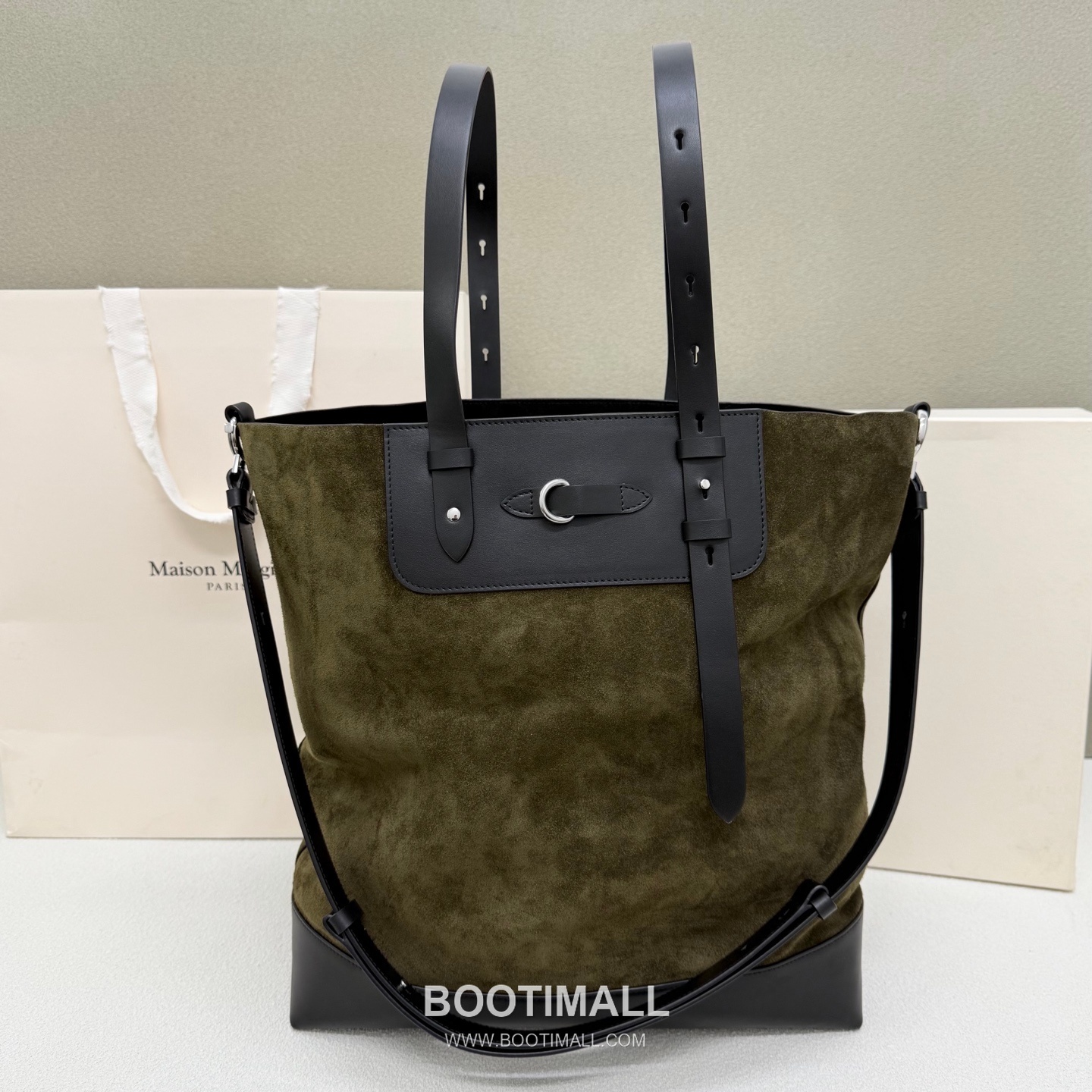 Maison Margiela SS26 Suede Hobo Calfskin Green Bag 메종 마르지엘라 SS26 스웨이드 호보 카프스킨 그린 39cm 3