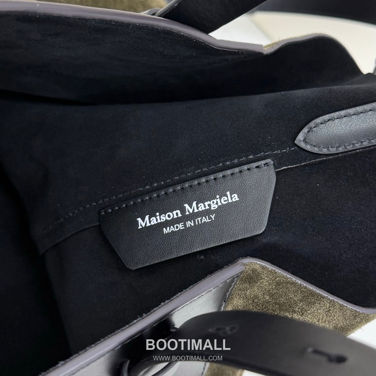 Maison Margiela SS26 Suede Hobo Calfskin Green Bag 메종 마르지엘라 SS26 스웨이드 호보 카프스킨 그린 39cm 8