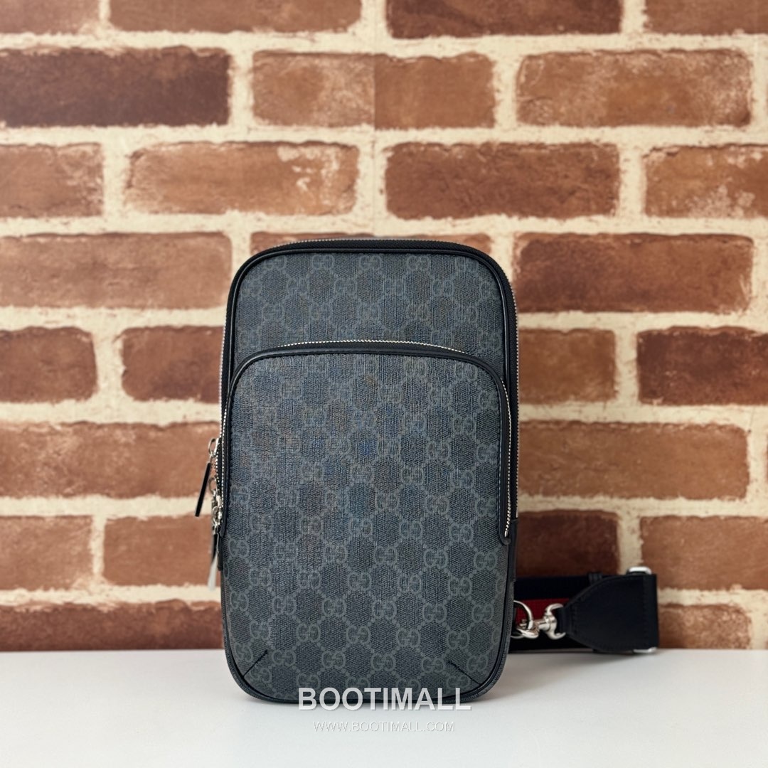 Gucci Black Rubber Leather Mini Crossbody Bag 822073 구찌 블랙 러버 레더 미니 크로스백 17.5cm 1