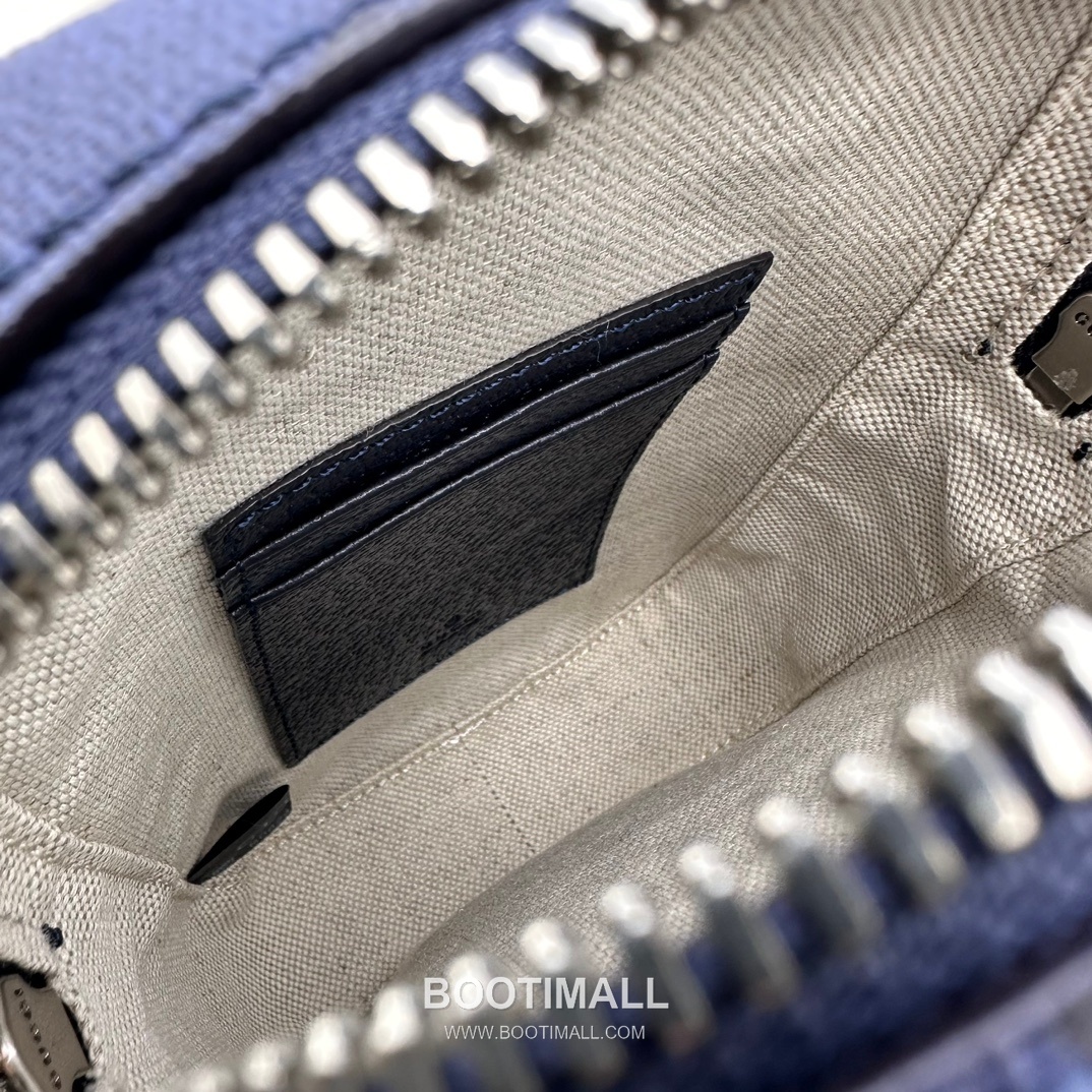 Gucci Navy PVC Mini Crossbody Bag 752565 구찌 네이비 PVC 미니 크로스백 18cm 9