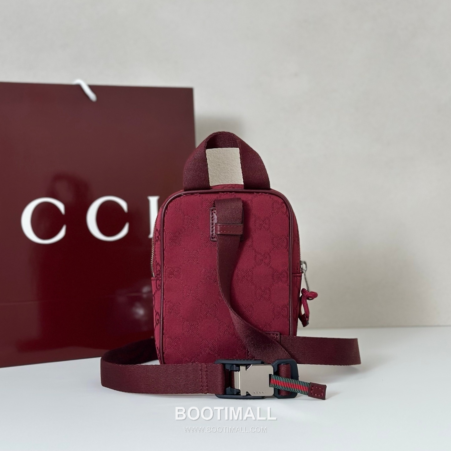 Gucci Red Canvas Mini Crossbody Bag 834274 구찌 레드 캔버스 미니 크로스백 17.5cm 3