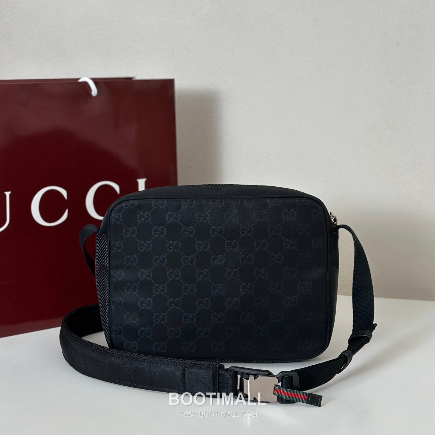 Gucci Red Canvas Shoulder Bag 834475 구찌 레드 캔버스 숄더백 24.5cm 3