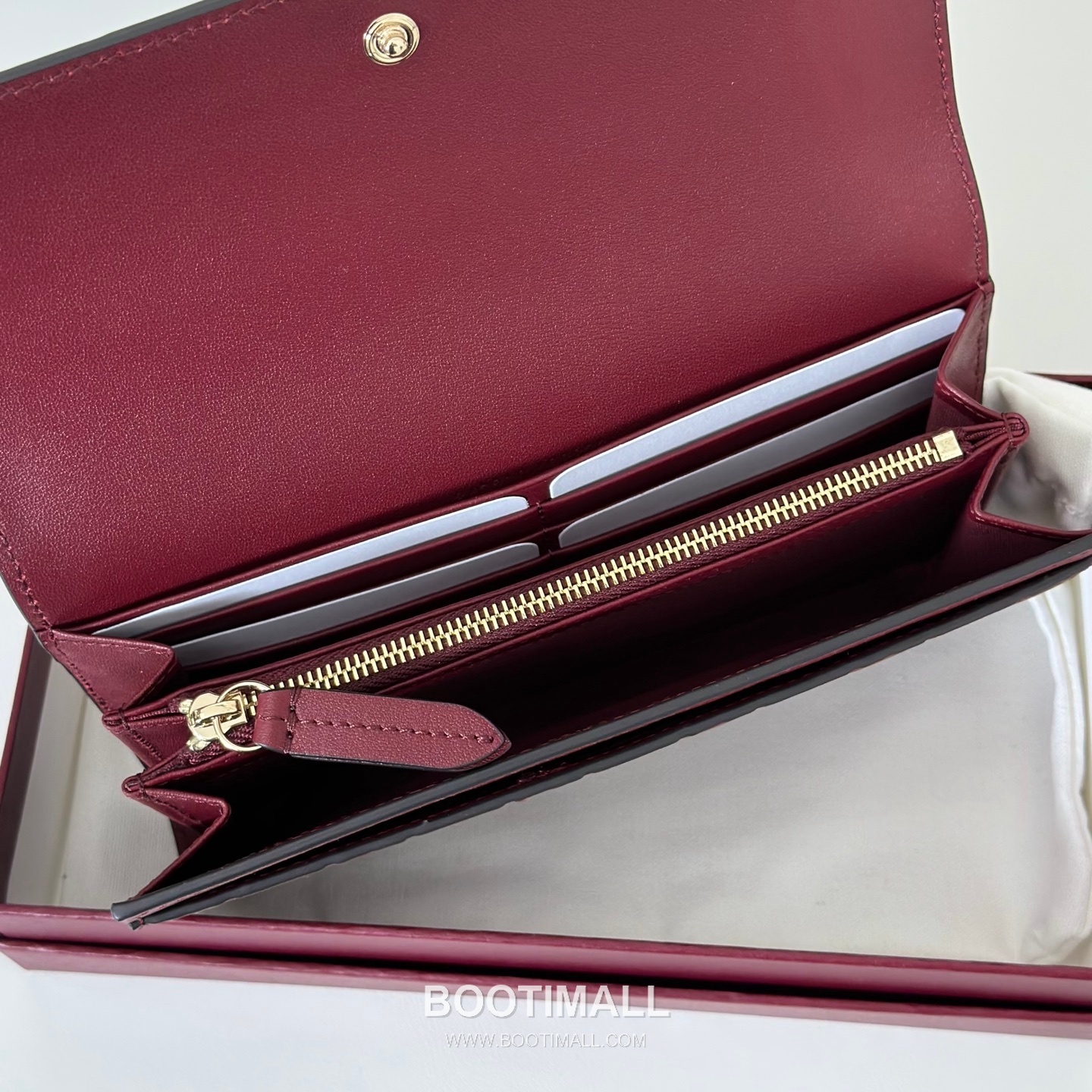 Gucci Burgundy Embossed Leather Clutch Bag 847210 구찌 버건디 엠보싱 레더 클러치백 19.1cm 4