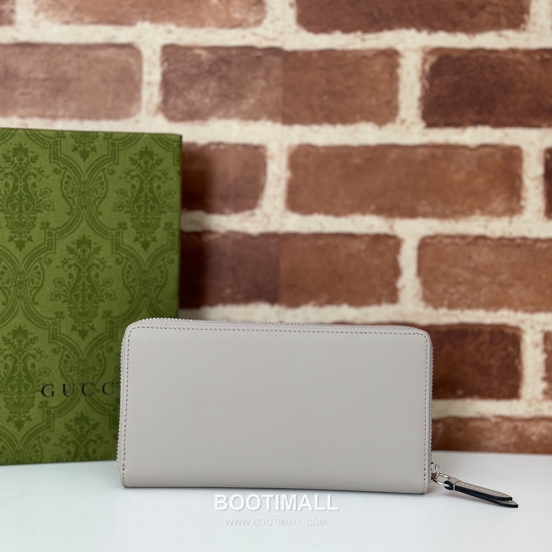 Gucci Light Grey Leather Clutch Wallet 790057 구찌 라이트 그레이 레더 클러치 지갑 19.5cm 2