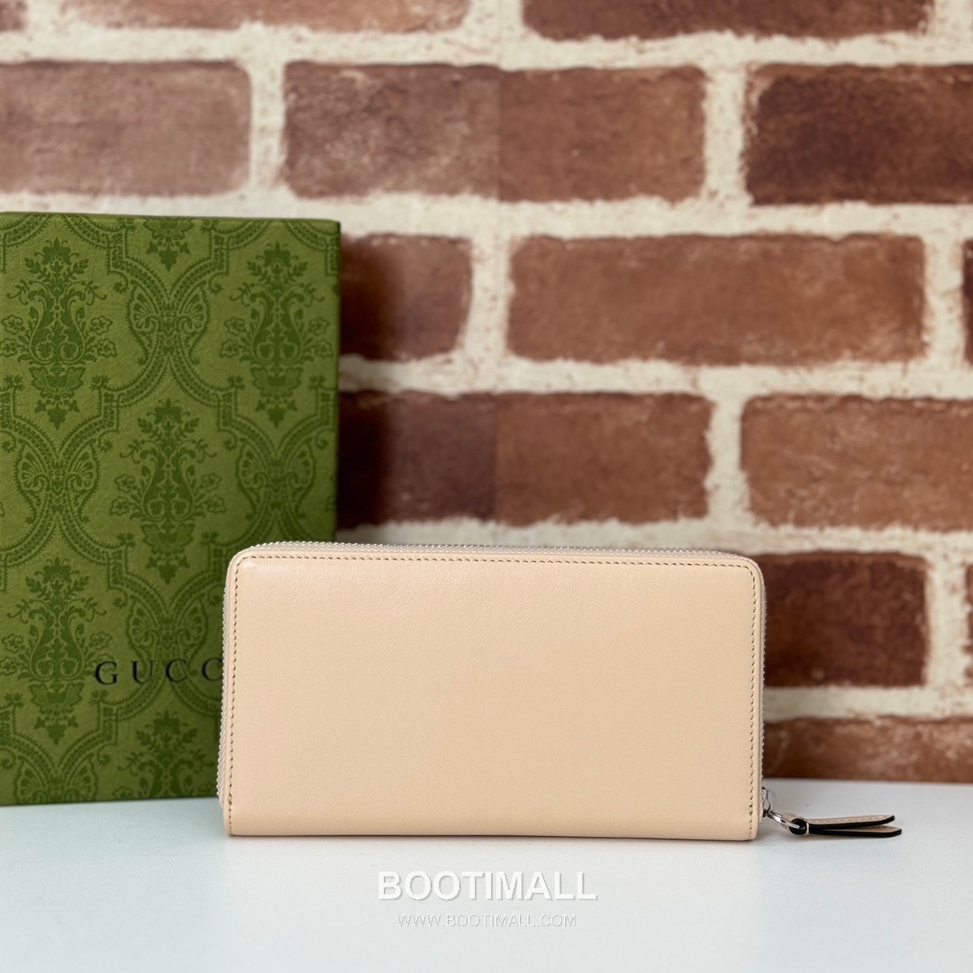 Gucci Light Grey Leather Clutch Wallet 790057 구찌 라이트 그레이 레더 클러치 지갑 19.5cm 2