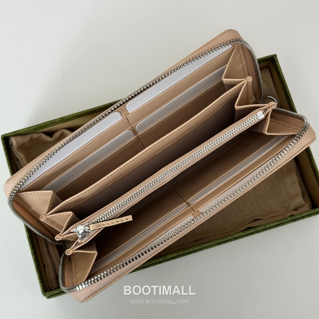 Gucci Light Grey Leather Clutch Wallet 790057 구찌 라이트 그레이 레더 클러치 지갑 19.5cm 4