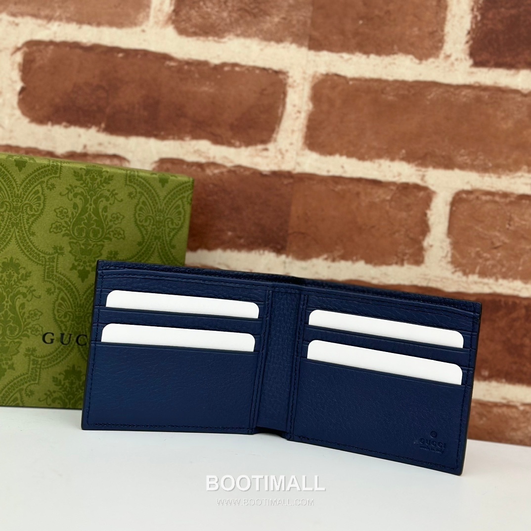 Gucci Black Grain Leather Compact Wallet 771153 구찌 블랙 그레인 레더 컴팩트 지갑 11cm 4