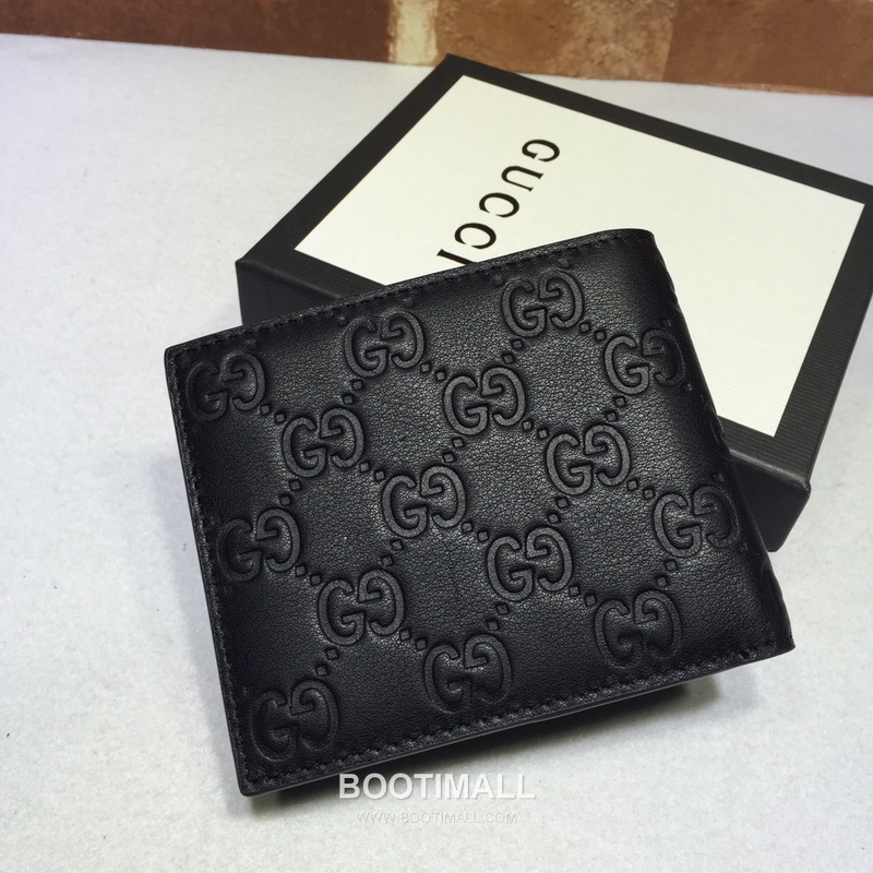 Gucci Black Embossed Leather Bifold Wallet 365466 구찌 블랙 엠보싱 레더 남성 반지갑 10.5cm 2