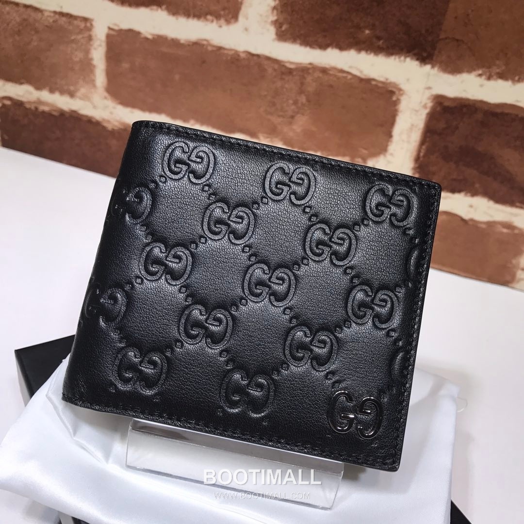 Gucci Black Embossed Leather Bifold Wallet 473916 구찌 블랙 엠보싱 레더 남성 반지갑 11cm 1