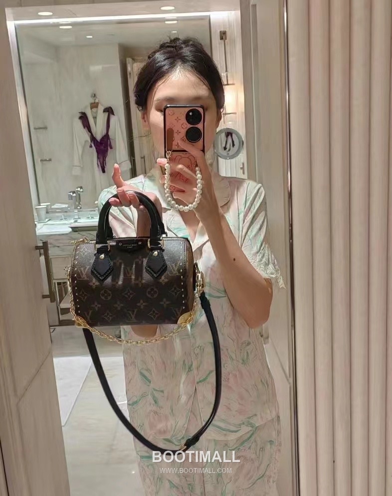 Louis Vuitton GO-14 Studded Black Leather Shoulder Bag M13146 루이비통 GO-14 스터드 블랙 레더 숄더백 20cm 4