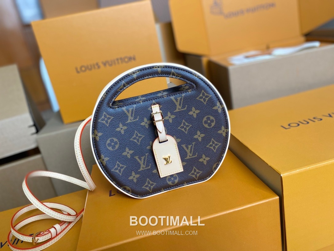 Louis Vuitton Around Me Monogram LV Circle Coated Canvas Brown Card Holder 루이비통 어라운드 미 모노그램 LV 서클 코티드 캔버스 브라운 카드홀더 22.5cm 13