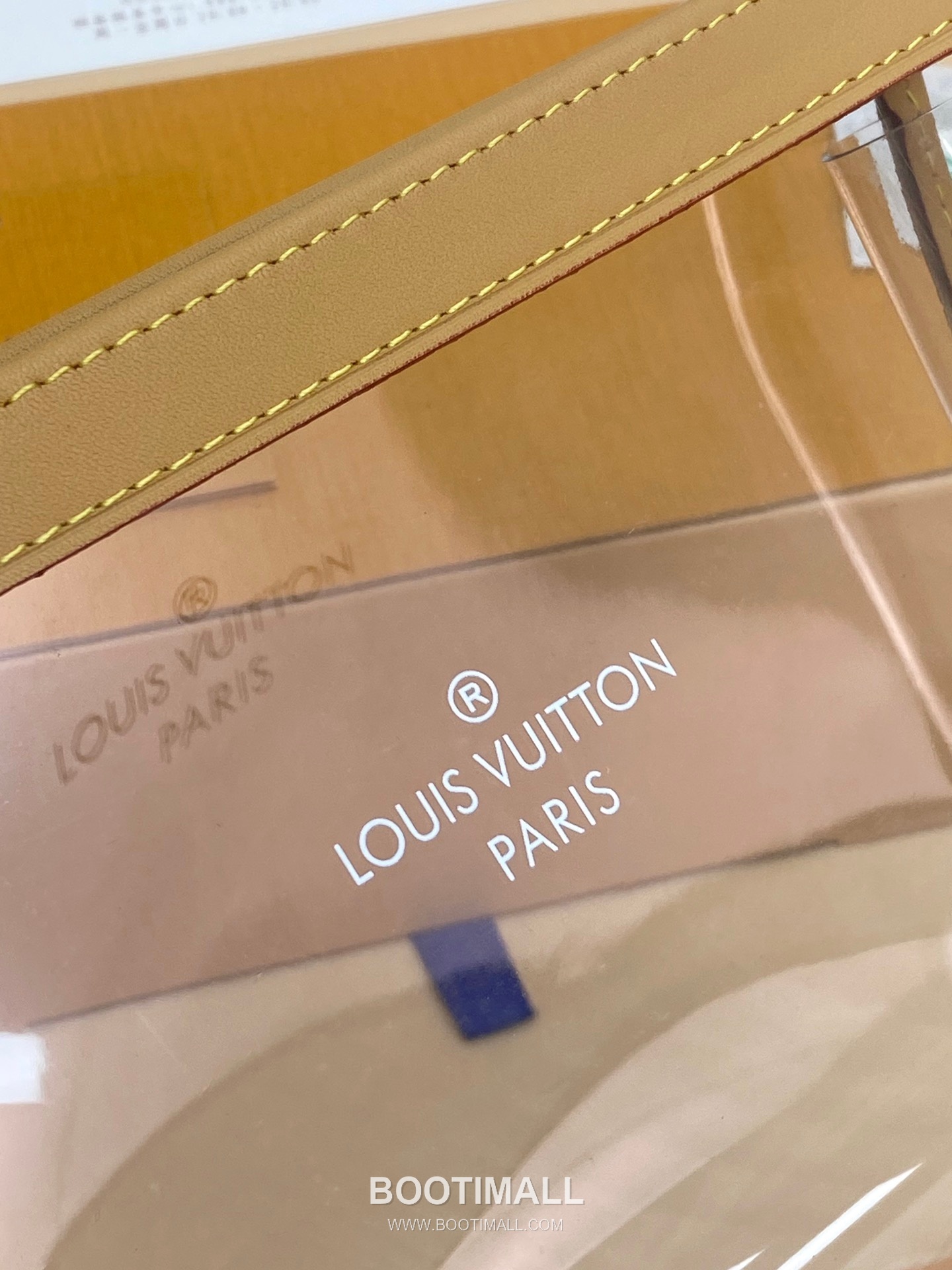 Louis Vuitton Transparent Trio Poche Toilette Pouch Set M11390 루이비통 투명 트리오 포쉐트 토일렛 파우치 세트 25cm 10