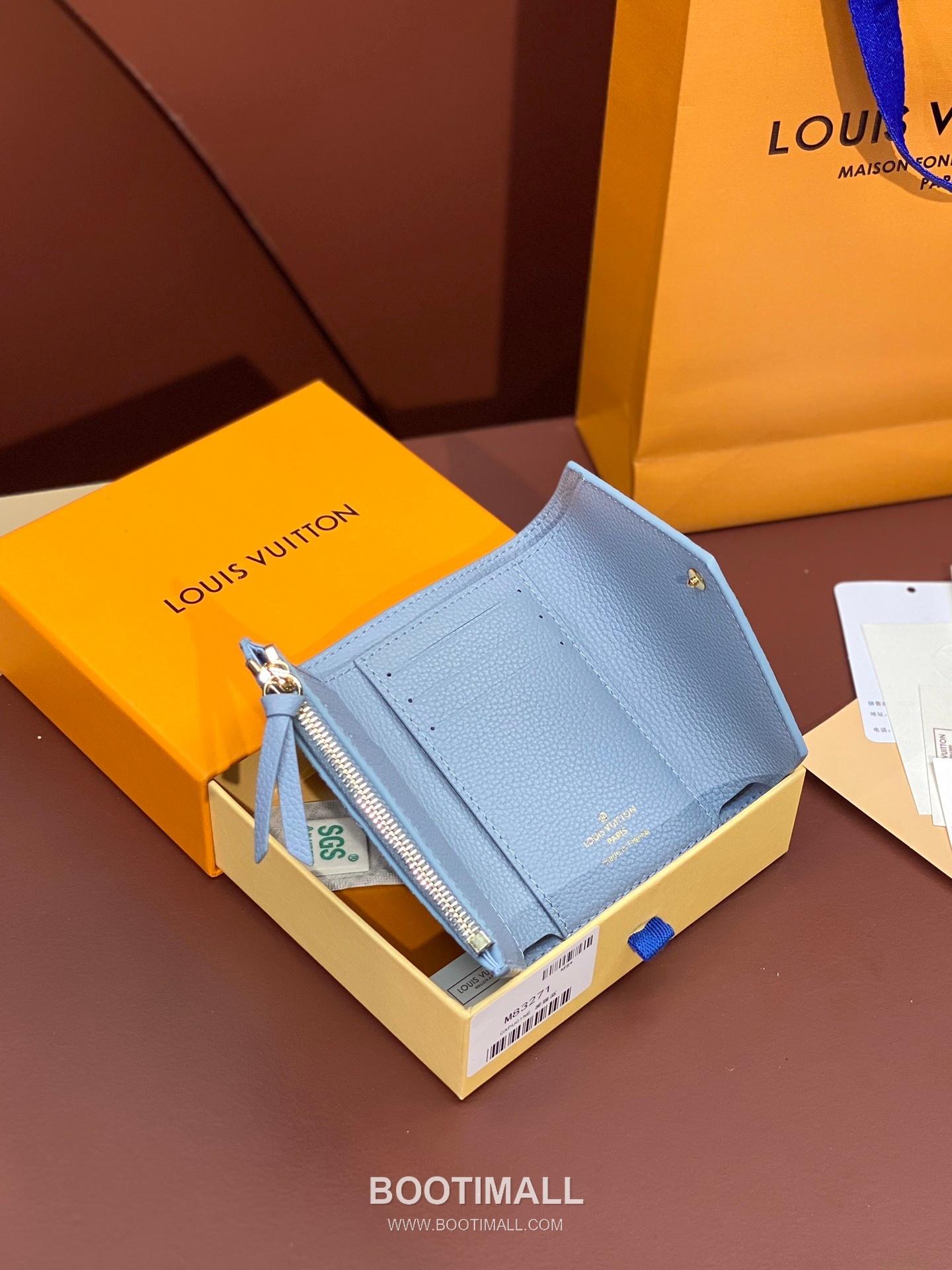 Louis Vuitton Zoe Monogram Empreinte Grained Cowhide Blue Bifold Wallet 루이비통 조에 모노그램 앙프렝뜨 M83271 그레인드 소가죽 블루 반지갑 12cm 3