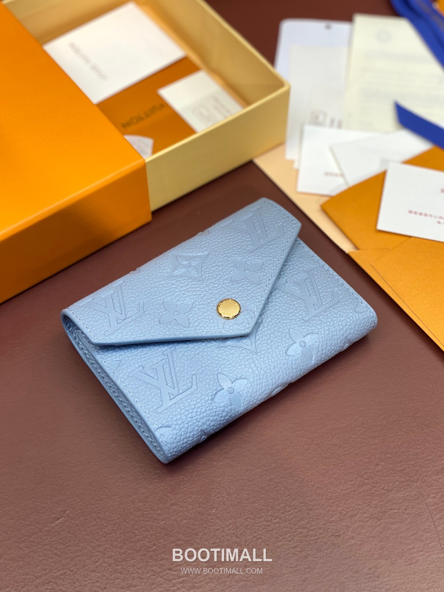 Louis Vuitton Zoe Monogram Empreinte Grained Cowhide Blue Bifold Wallet 루이비통 조에 모노그램 앙프렝뜨 M83271 그레인드 소가죽 블루 반지갑 12cm 6