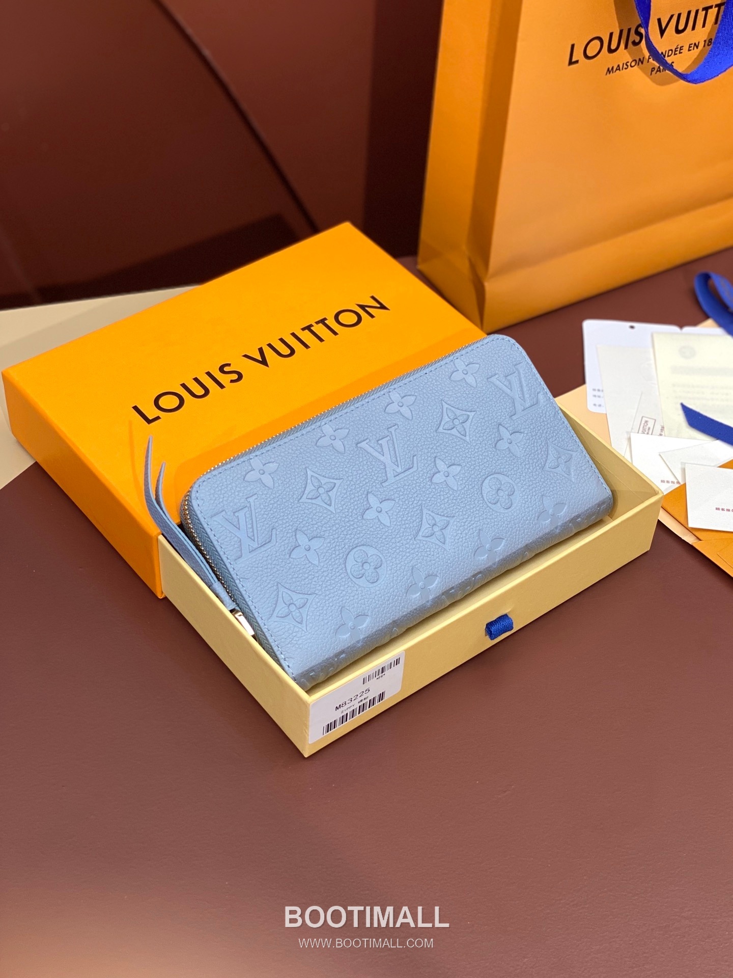 Louis Vuitton Zippy Monogram Empreinte Grained Cowhide Blue Zip Wallet 루이비통 지피 모노그램 앙프렝뜨 M82926 그레인드 소가죽 블루 지퍼 장지갑 20cm 1