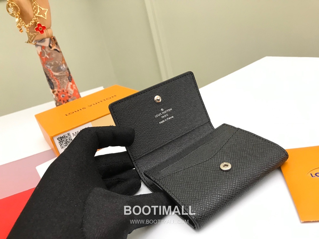 Louis Vuitton Enveloppe Carte de Visite Monogram Coated Canvas Black Card Holder 루이비통 앙벨로프 카르트 드 비지트 모노그램 M64021 코팅 캔버스 블랙 카드홀더 11cm 5
