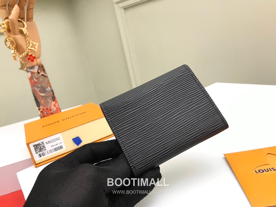 Louis Vuitton Enveloppe Carte de Visite Monogram Coated Canvas Black Card Holder 루이비통 앙벨로프 카르트 드 비지트 모노그램 코팅 캔버스 블랙 카드홀더 11cm 9