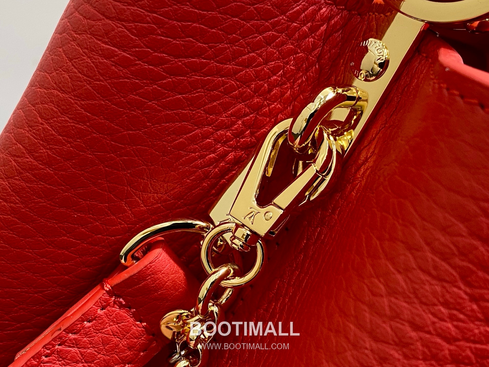 Louis Vuitton Capucines BB Taurillon Leather Chain Bag M28197 루이비통 카퓌신 BB 토리옹 레더 체인백 31cm 7