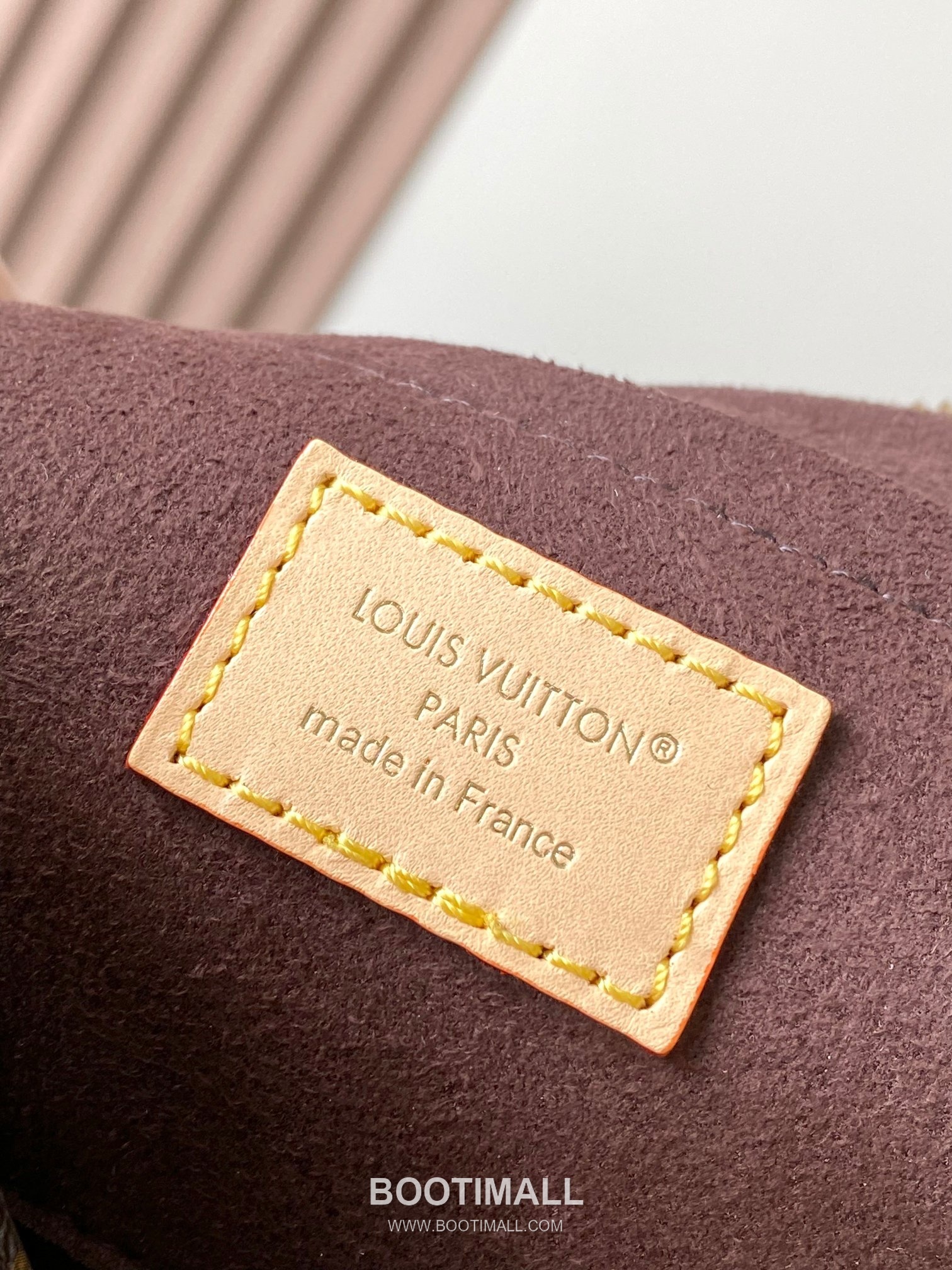 Louis Vuitton Squire East West Leather Shoulder Bag M28953 루이비통 스콰이어 이스트 웨스트 레더 숄더백 29cm 15