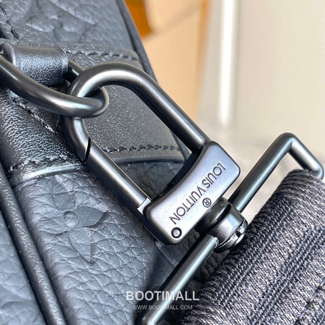 Louis Vuitton S Lock Messenger Taurillon Leather Bag M58489 루이비통 S 락 메신저 토리옹 레더 크로스백 22cm 6