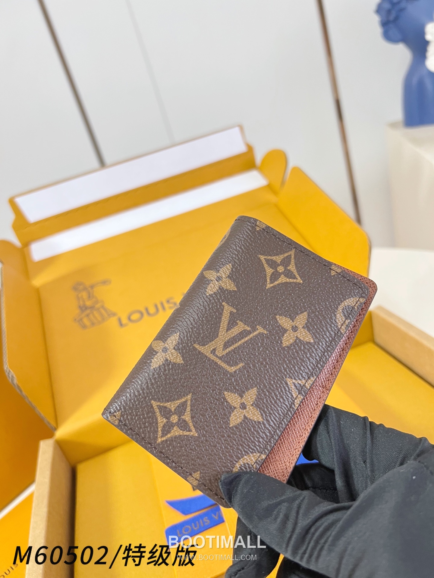 Louis Vuitton Pocket Brushed Monogram Leather Brown Card Holder 루이비통 포켓 브러시드 모노그램 M60502 가죽 브라운 카드홀더 11.1cm 2