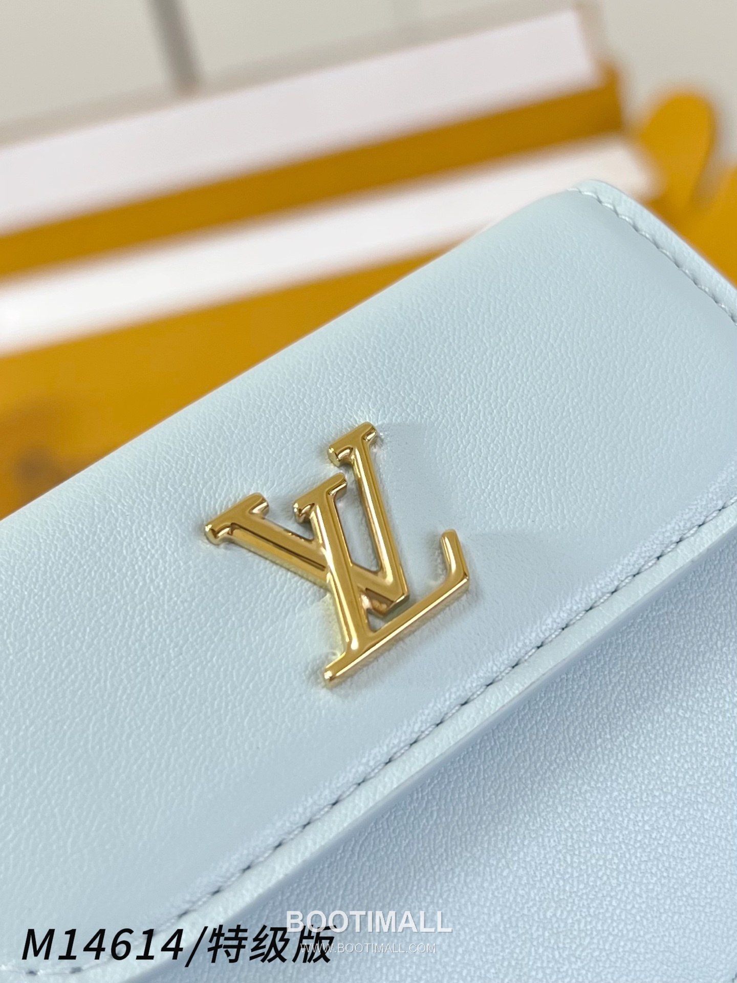 Louis Vuitton Tiny Recto Verso Bloom Calfskin Multicolor Card Holder 루이비통 타이니 렉토 베르소 블룸 카프스킨 멀티컬러 카드홀더 10cm 3