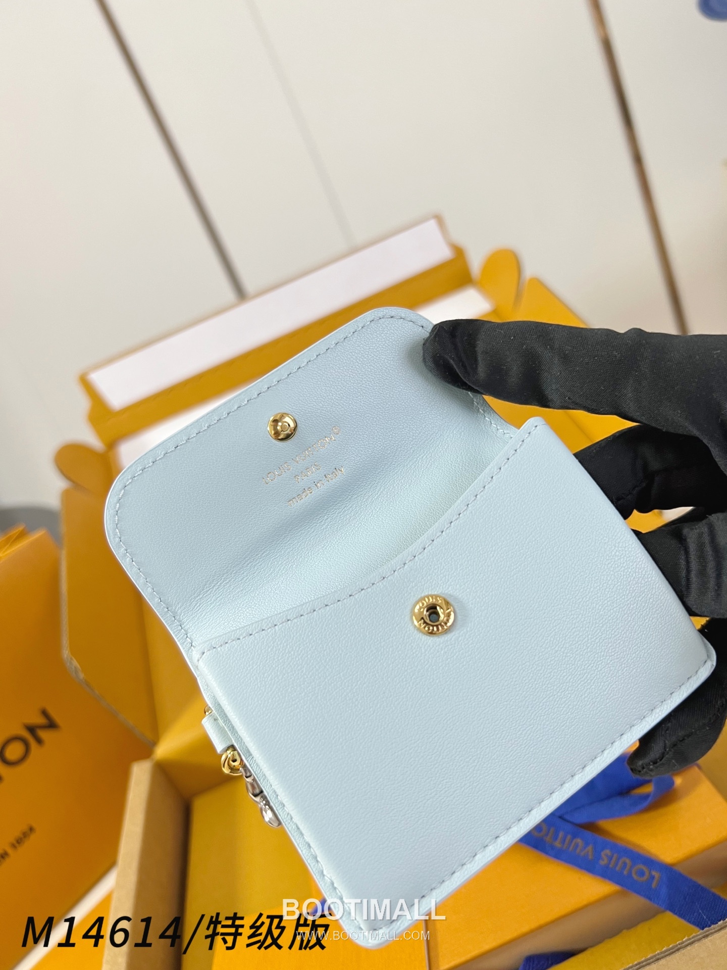 Louis Vuitton Tiny Recto Verso Bloom Calfskin Multicolor Card Holder 루이비통 타이니 렉토 베르소 블룸 카프스킨 멀티컬러 카드홀더 10cm 6