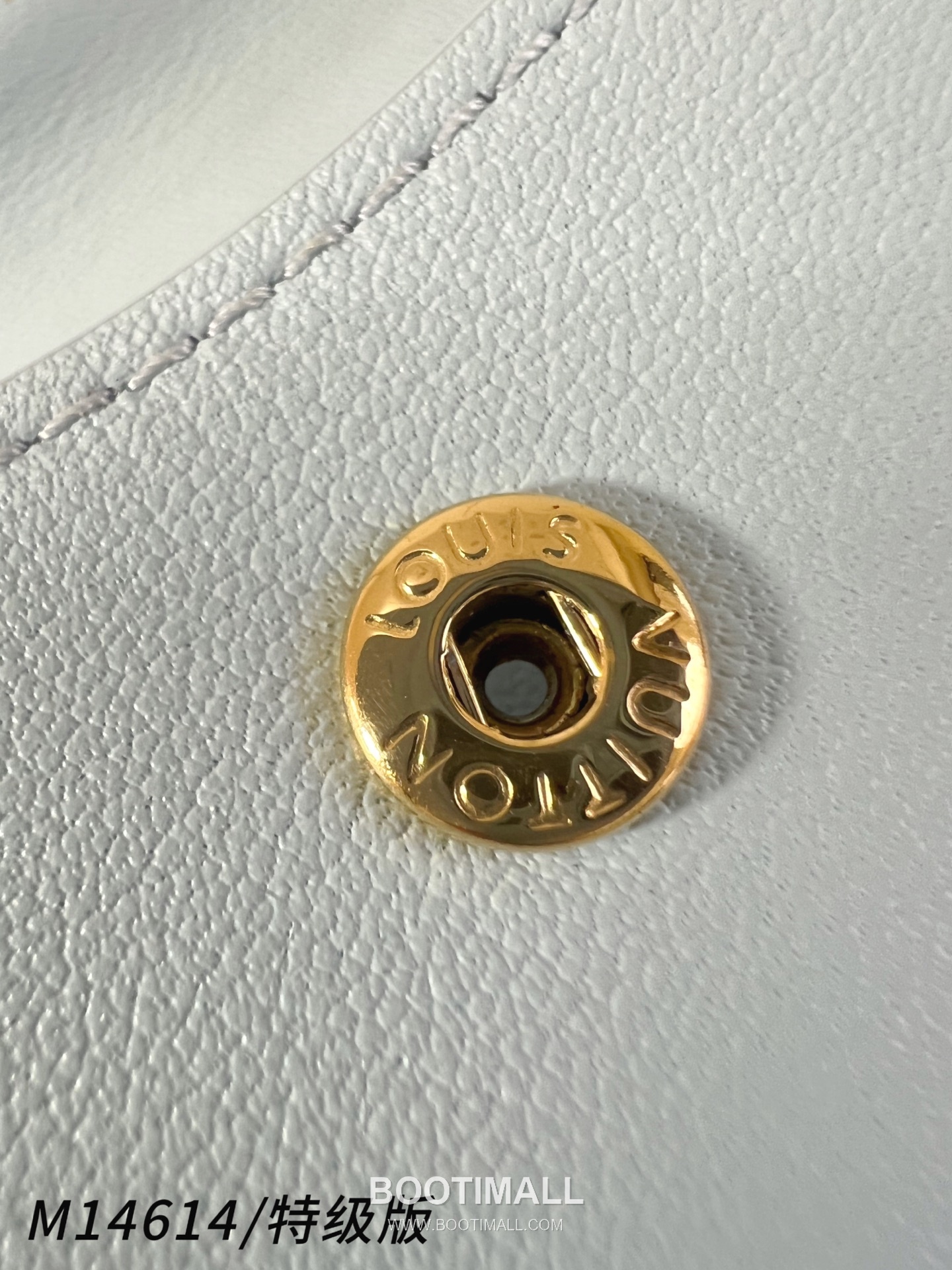 Louis Vuitton Tiny Recto Verso Bloom Calfskin Multicolor Card Holder 루이비통 타이니 렉토 베르소 블룸 카프스킨 멀티컬러 카드홀더 10cm 7