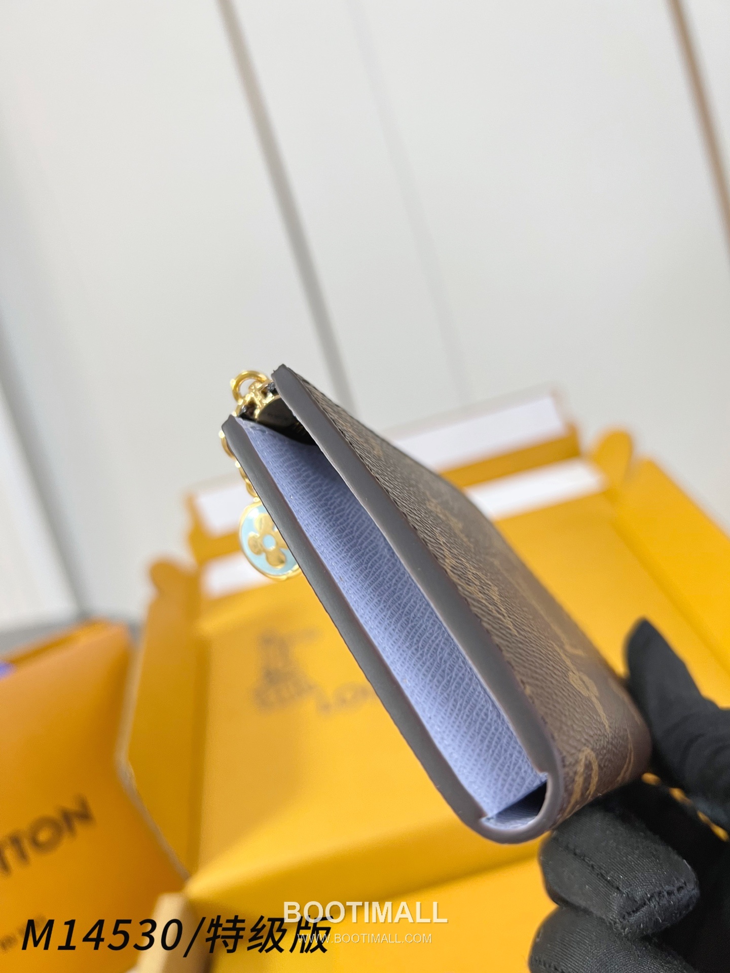 Louis Vuitton Noa Monogram Canvas Brown Zip Wallet 루이비통 노아 모노그램 M14530 캔버스 브라운 지퍼 지갑 11cm 4