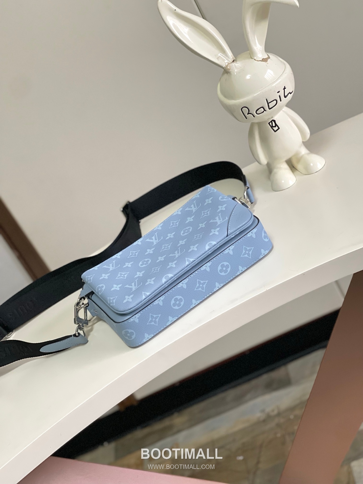 Louis Vuitton Trio Monogram Taiga Coated Canvas Zip Wallet 루이비통 트리오 모노그램 타이가 M14069 코팅 캔버스 지퍼지갑 25cm 5