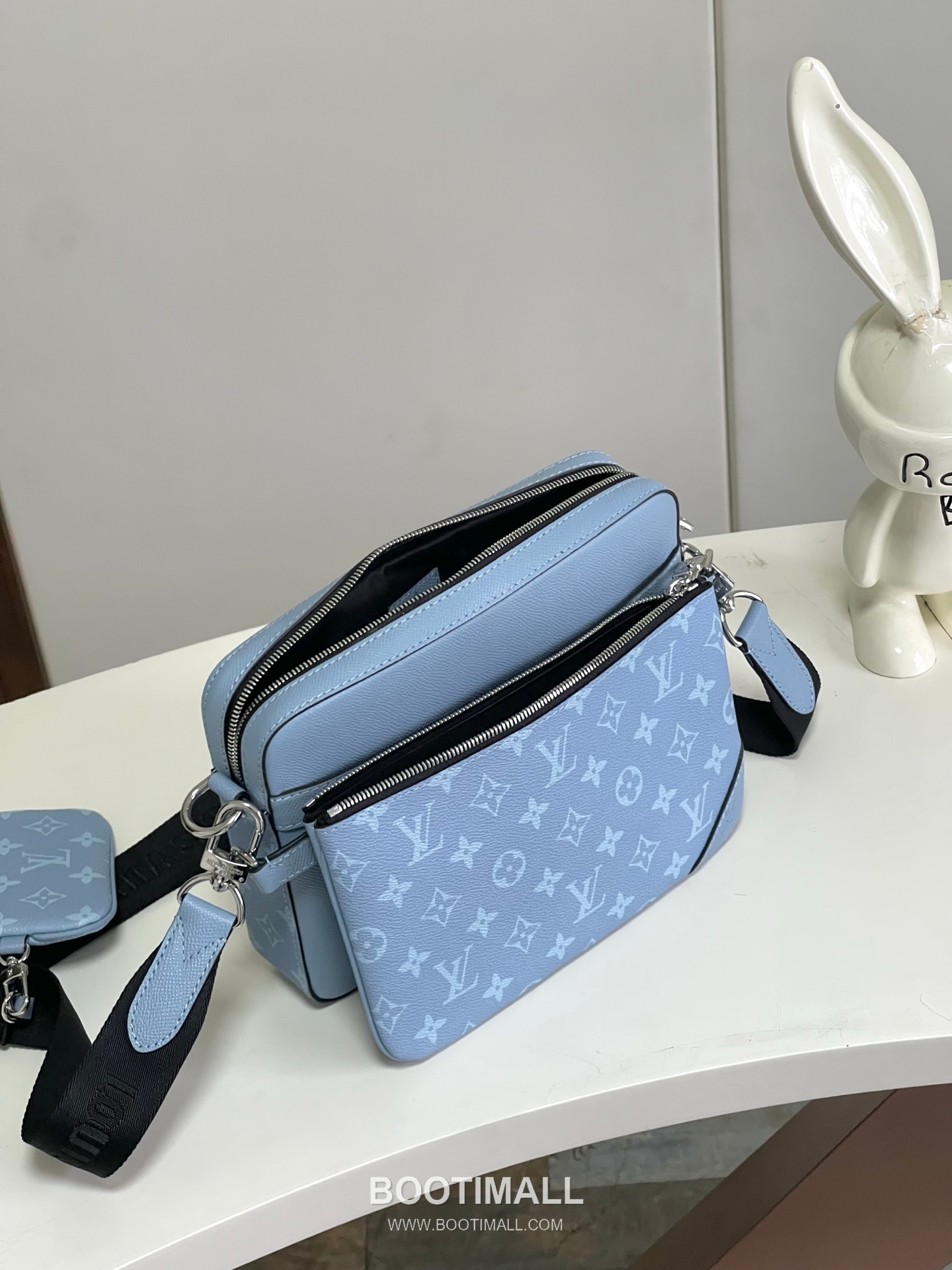 Louis Vuitton Trio Monogram Taiga Coated Canvas Zip Wallet 루이비통 트리오 모노그램 타이가 M14069 코팅 캔버스 지퍼지갑 25cm 8