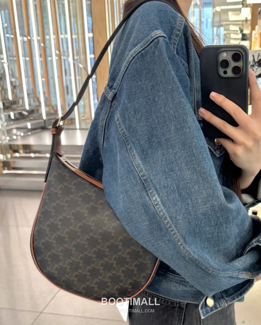 Celine HOBO Triomphe 117252 Calfskin Brown Hobo Bag 셀린느 HOBO 117252 카프스킨 브라운 호보백 24cm 2