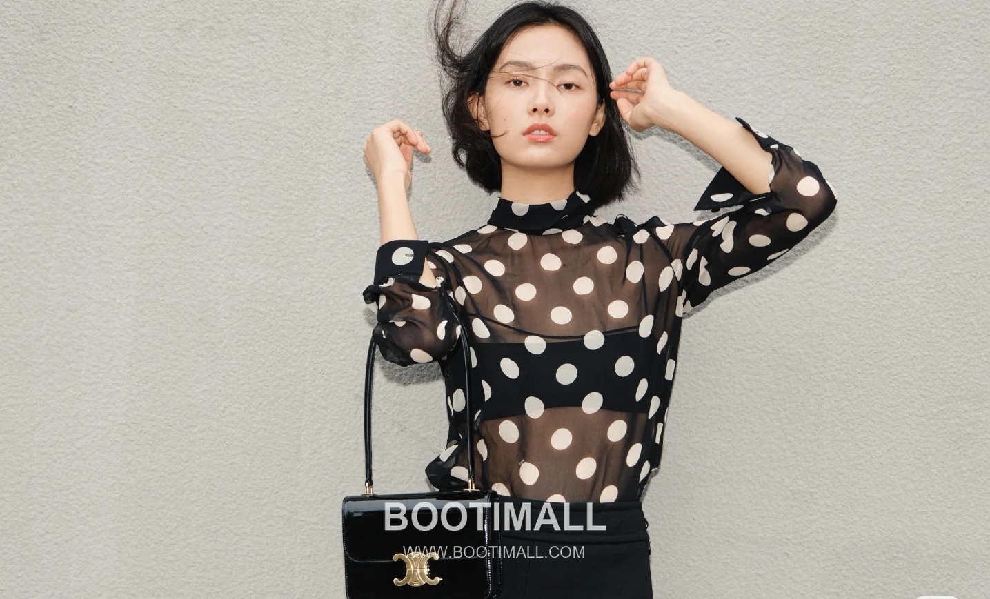 Celine Triomphe 118053 Calfskin Black Shoulder Bag 셀린느 118053 카프스킨 블랙 숄더백 18cm 8