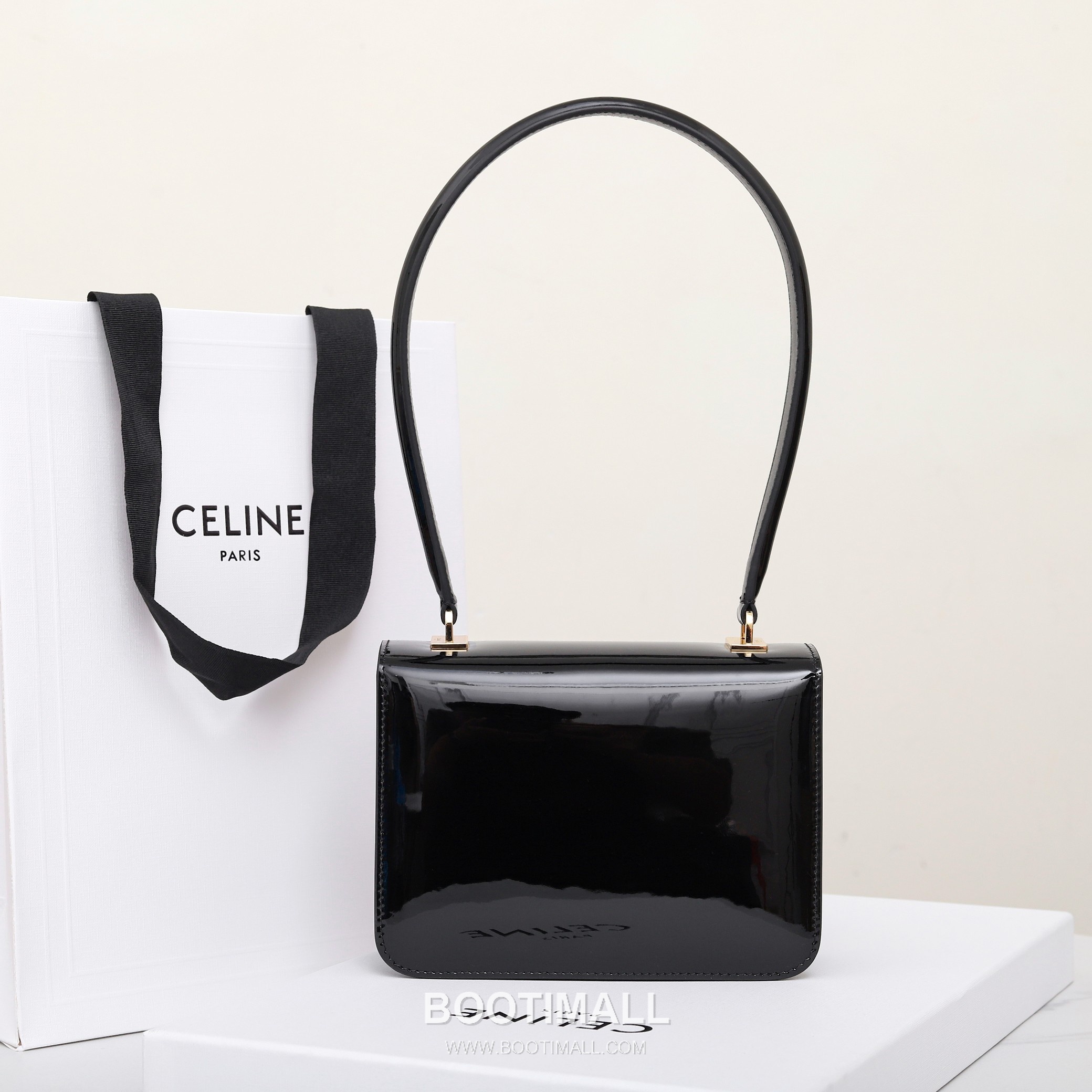 Celine Triomphe 118053 Calfskin Black Shoulder Bag 셀린느 118053 카프스킨 블랙 숄더백 18cm 13