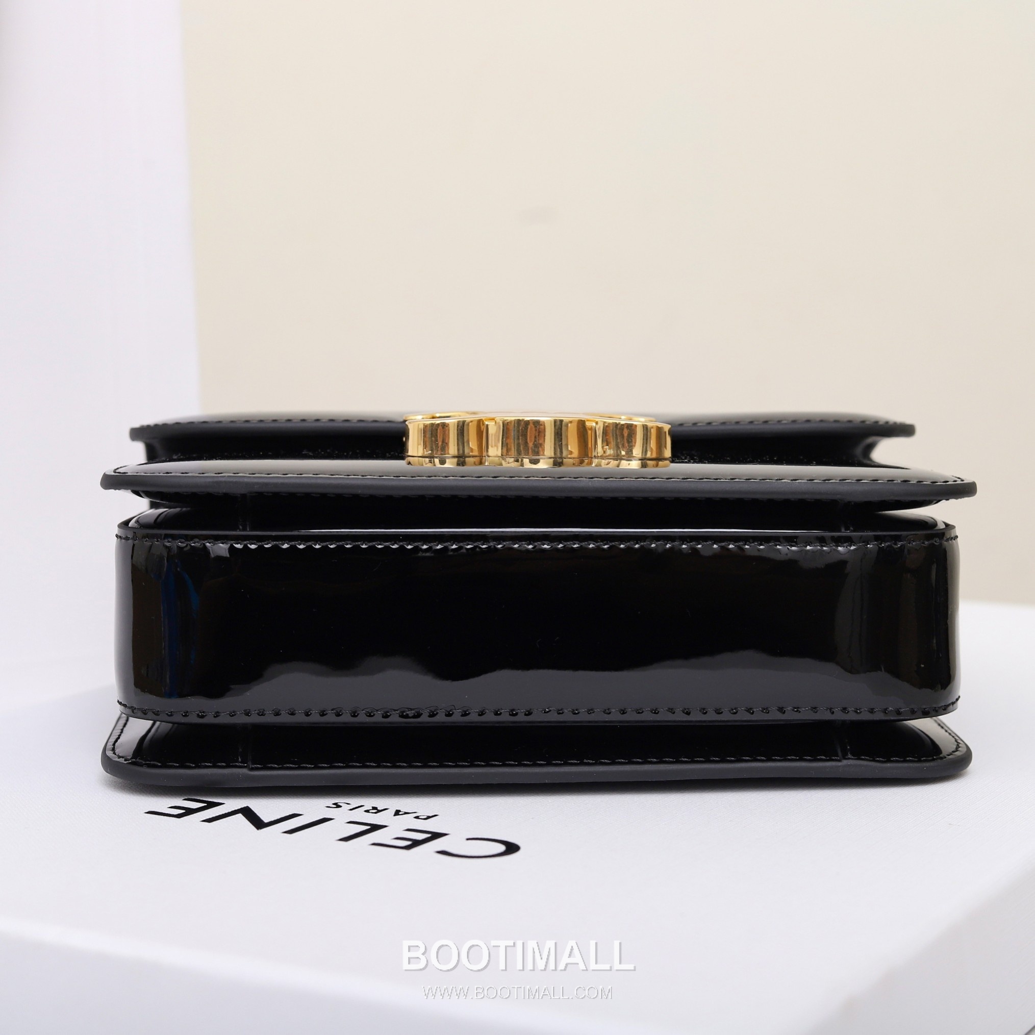 Celine Triomphe 118053 Calfskin Black Shoulder Bag 셀린느 118053 카프스킨 블랙 숄더백 18cm 15