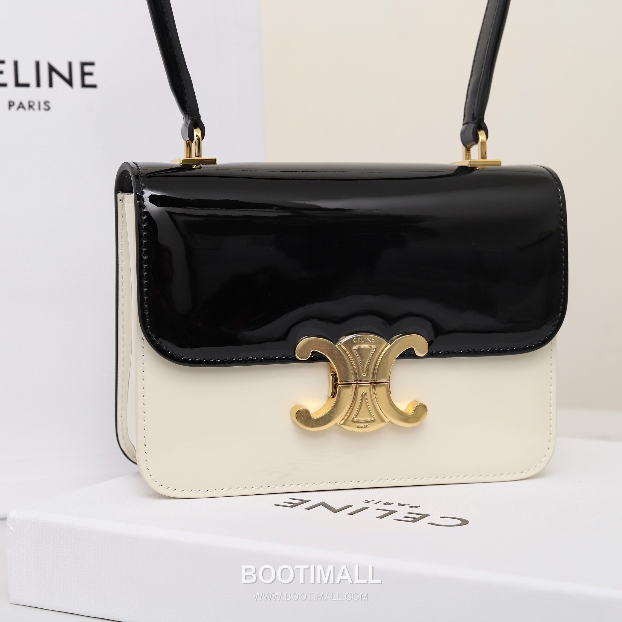 Celine Triomphe 118053 Calfskin Black Shoulder Bag 셀린느 118053 카프스킨 블랙 숄더백 18cm 14