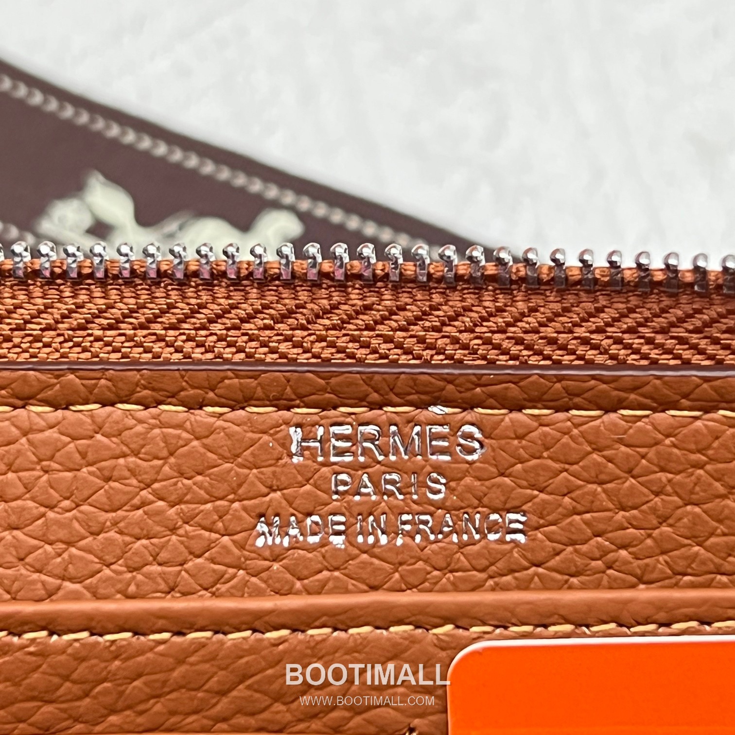 Hermès Constance Togo Leather Compact Wallet 505 에르메스 콘스탄스 토고 가죽 컴팩트 장지갑 19cm 8