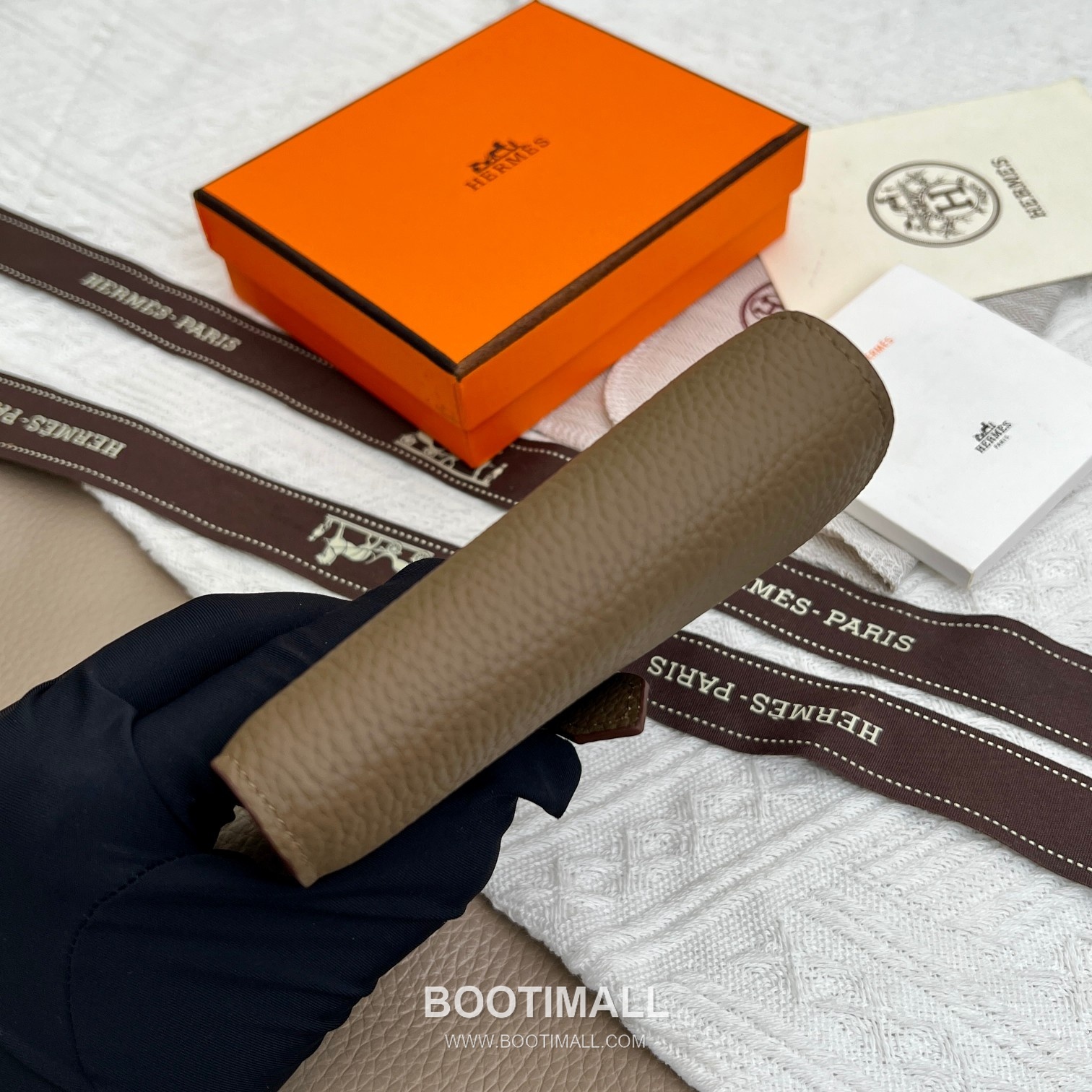 Hermès Togo Leather Vertical Compact Wallet 5120 에르메스 토고 가죽 버티컬 컴팩트 지갑 12cm 9