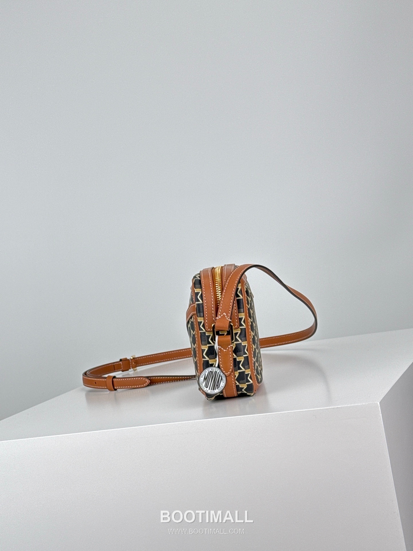 MOYNAT M Canvas Camera Bag 모이나 M 캔버스 카메라백 22cm 3