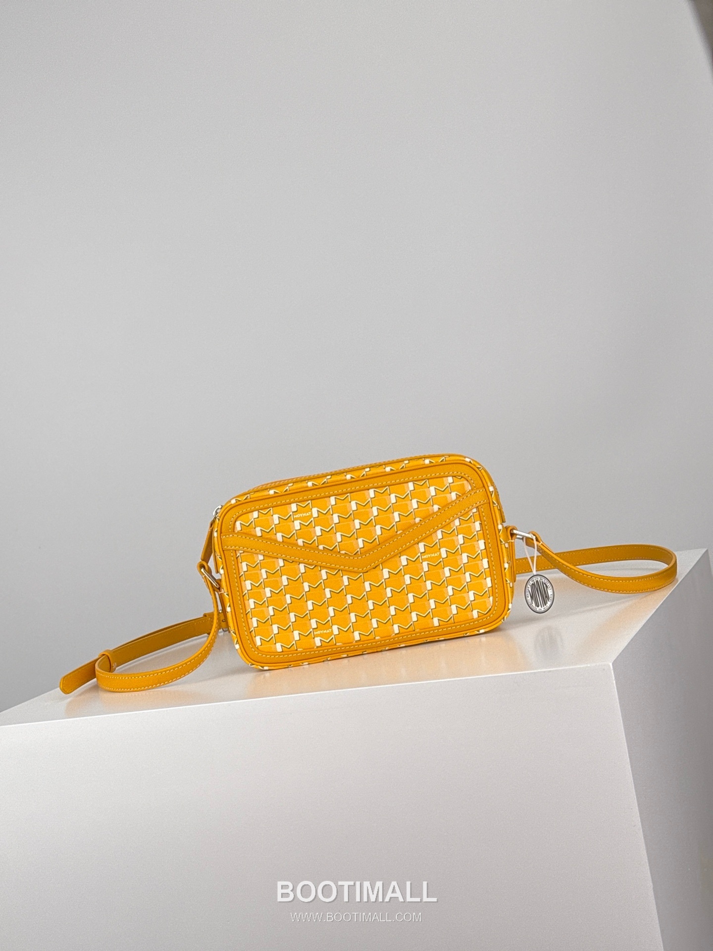 MOYNAT M Canvas Camera Bag 모이나 M 캔버스 카메라백 22cm 1