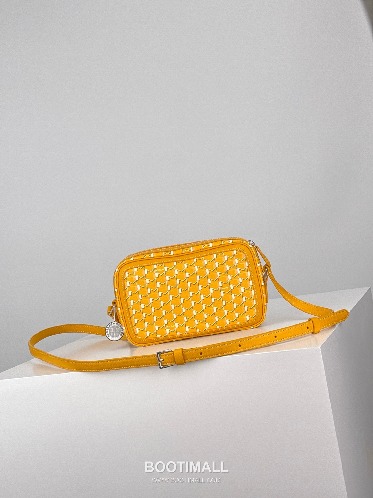 MOYNAT M Canvas Camera Bag 모이나 M 캔버스 카메라백 22cm 2