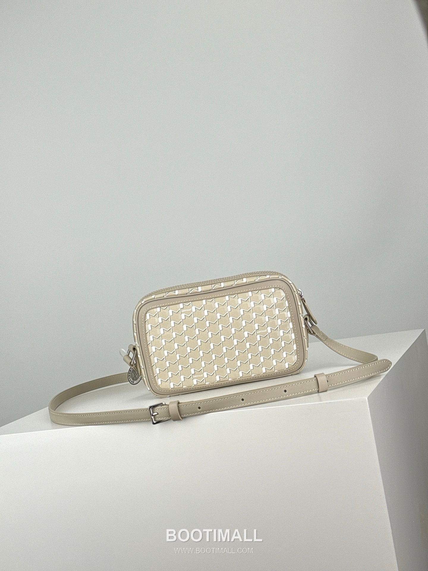 MOYNAT M Canvas Camera Bag 모이나 M 캔버스 카메라백 22cm 2