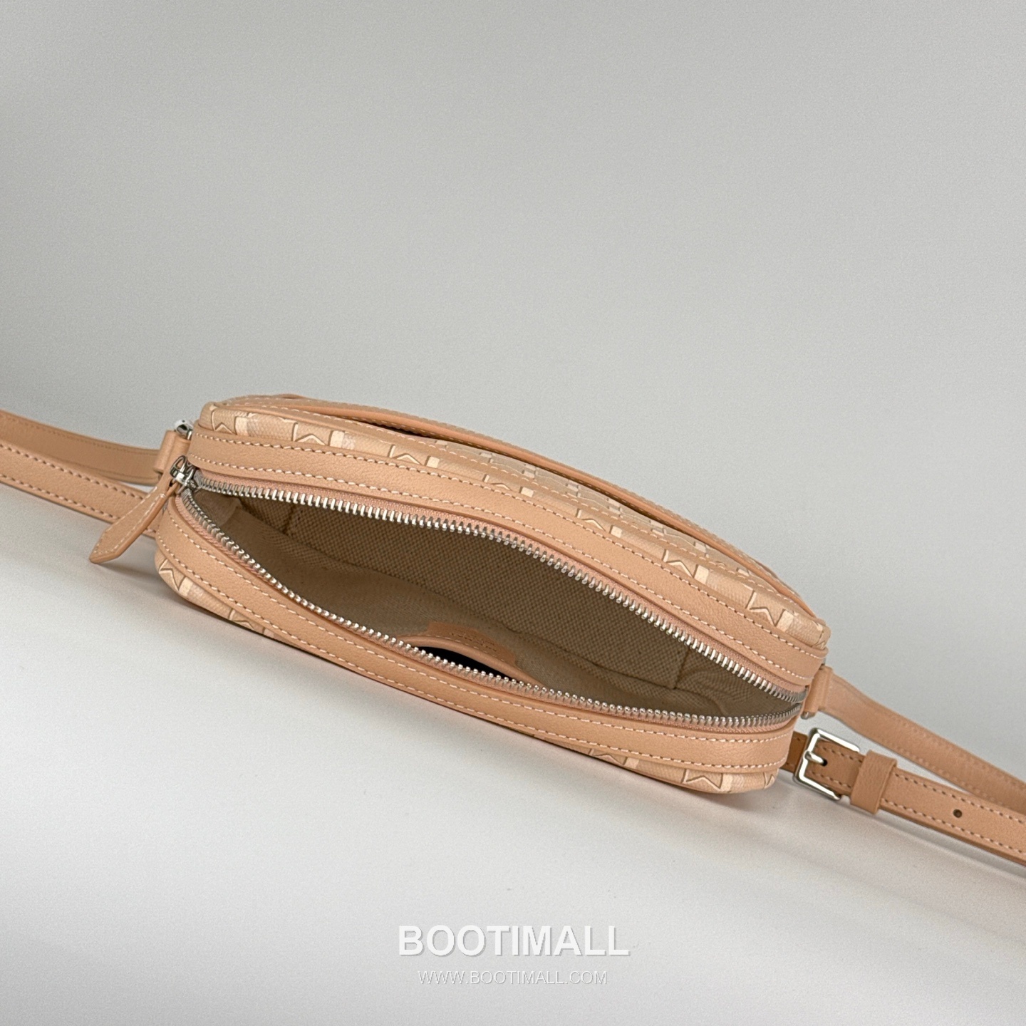 MOYNAT M Canvas Camera Bag 모이나 M 캔버스 카메라백 22cm 4