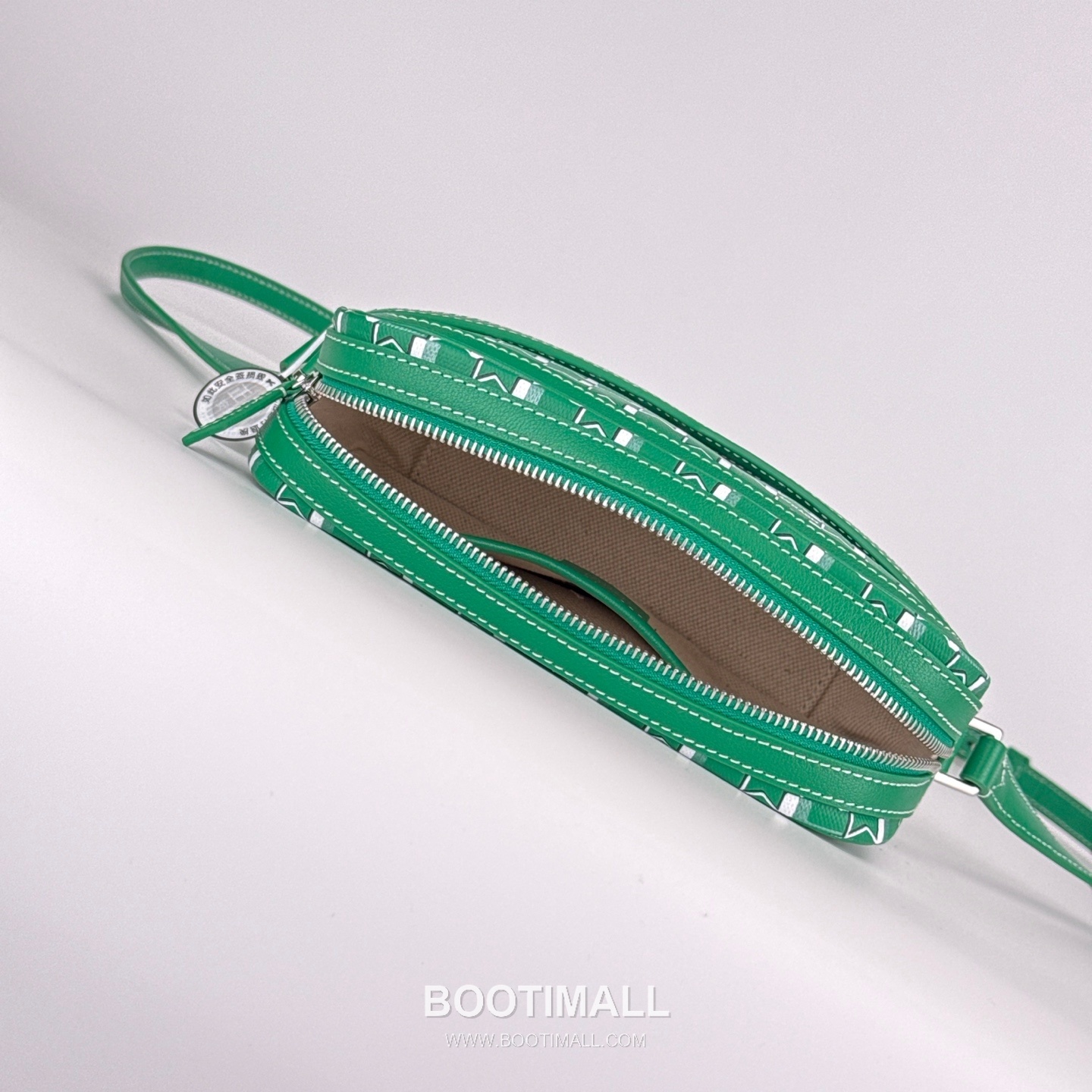 MOYNAT M Canvas Camera Bag 모이나 M 캔버스 카메라백 22cm 5