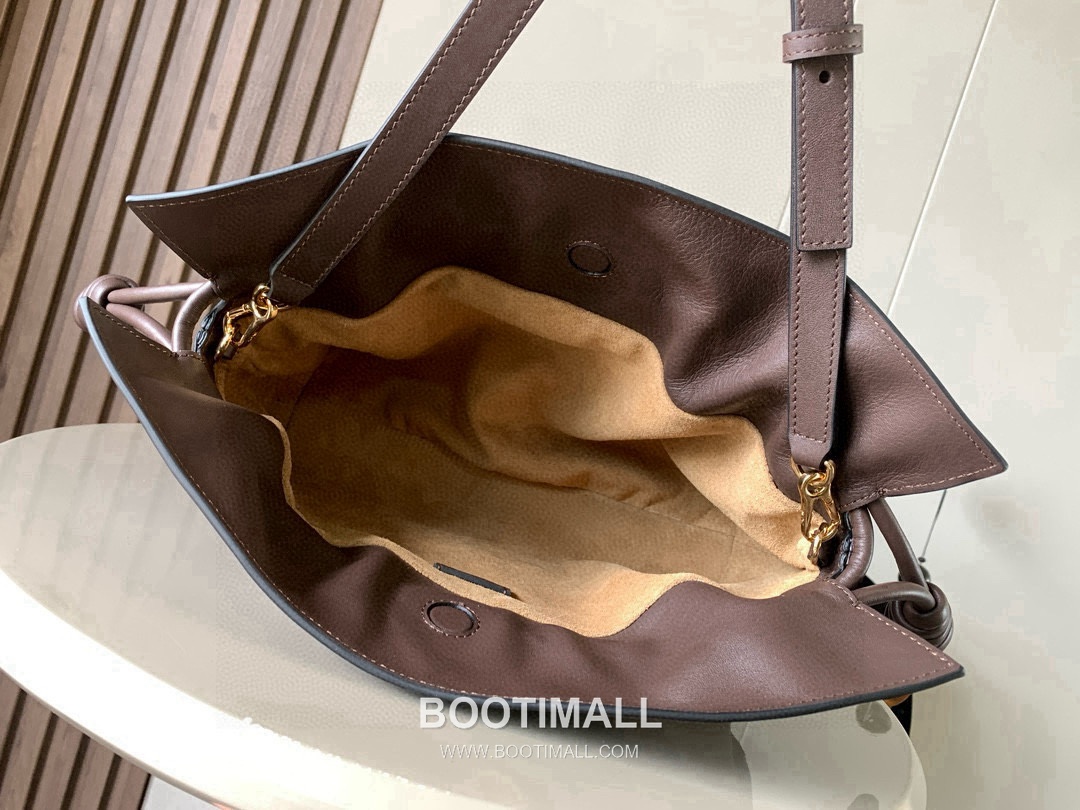 Loewe Flamenco Knot Clutch Bag Nappa Calfskin 9043 로에베 플라멩코 노트 클러치백 나파 카프스킨 30cm 8